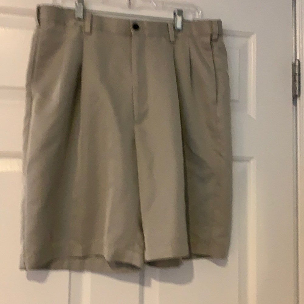 Pro Tour golf shorts